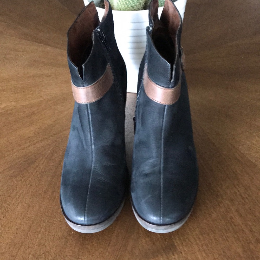 Paul Green Karla ankle boots sz. 9.5 Black